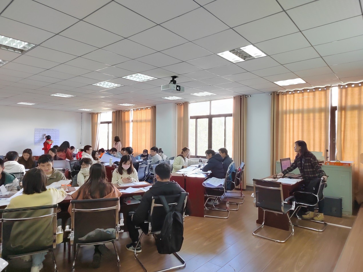 中央彩票公益金——宏志助航全国高校毕业生就业能力培训云南大学培训班开班