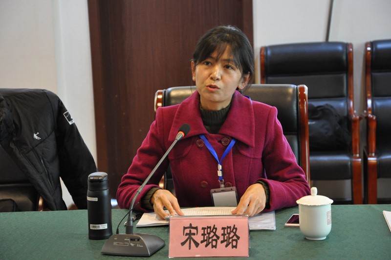 “凤凰县专题非物质文化遗产及民俗文创培训班”
