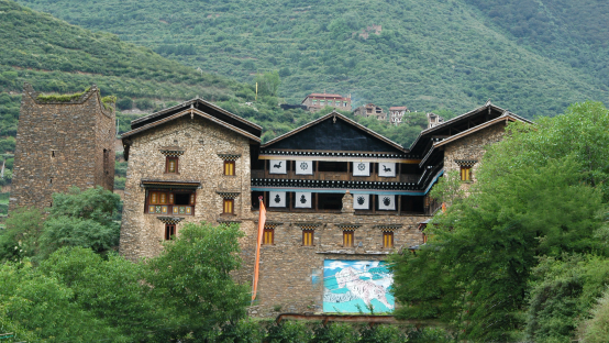 卓克基土司官寨-四川红色培训基地